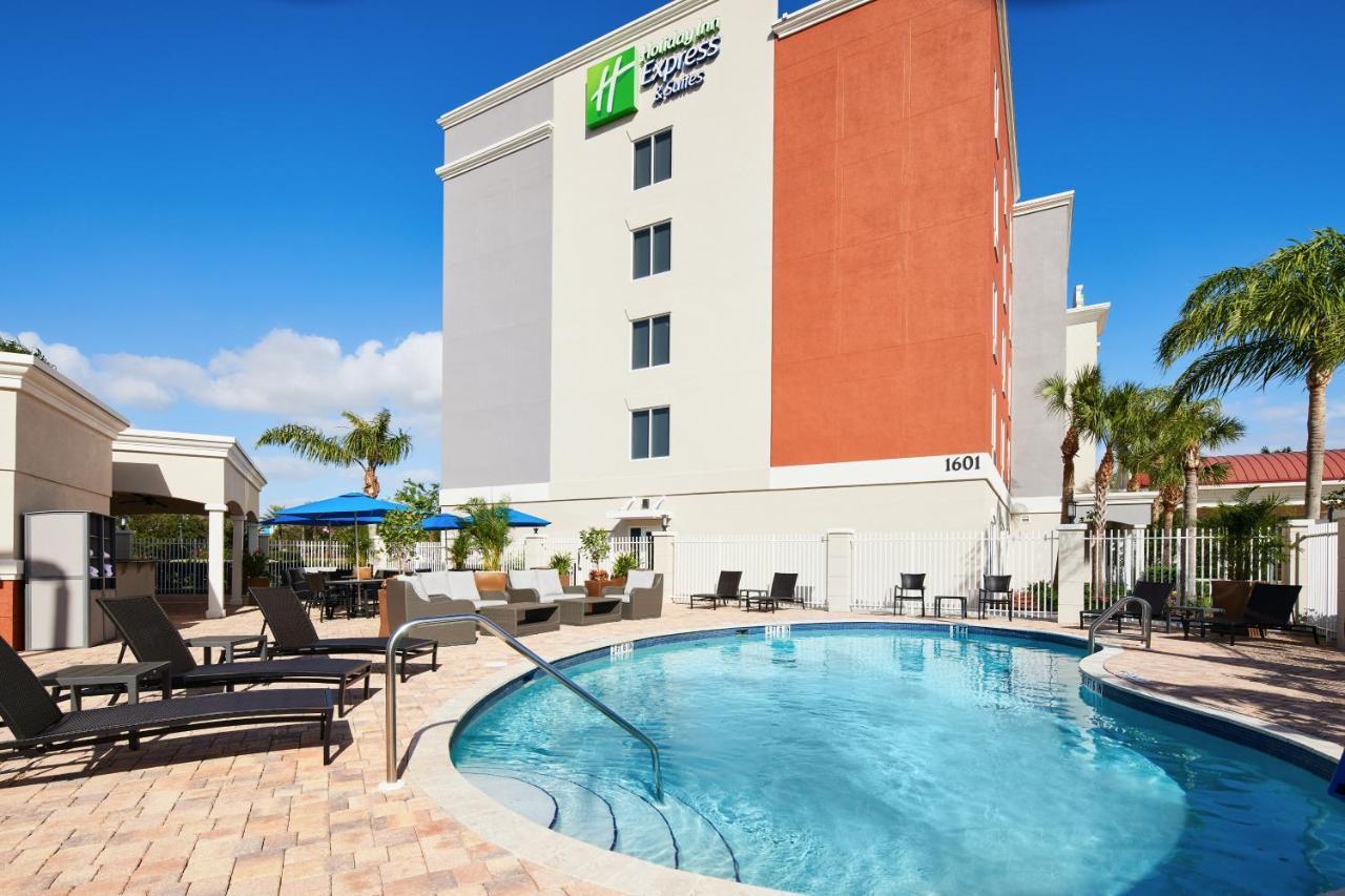 Holiday Inn Express Hotel & Suites Port St. Lucie West By Ihg Extérieur photo