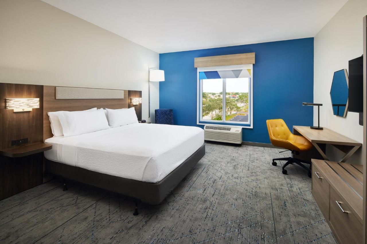 Holiday Inn Express Hotel & Suites Port St. Lucie West By Ihg Extérieur photo