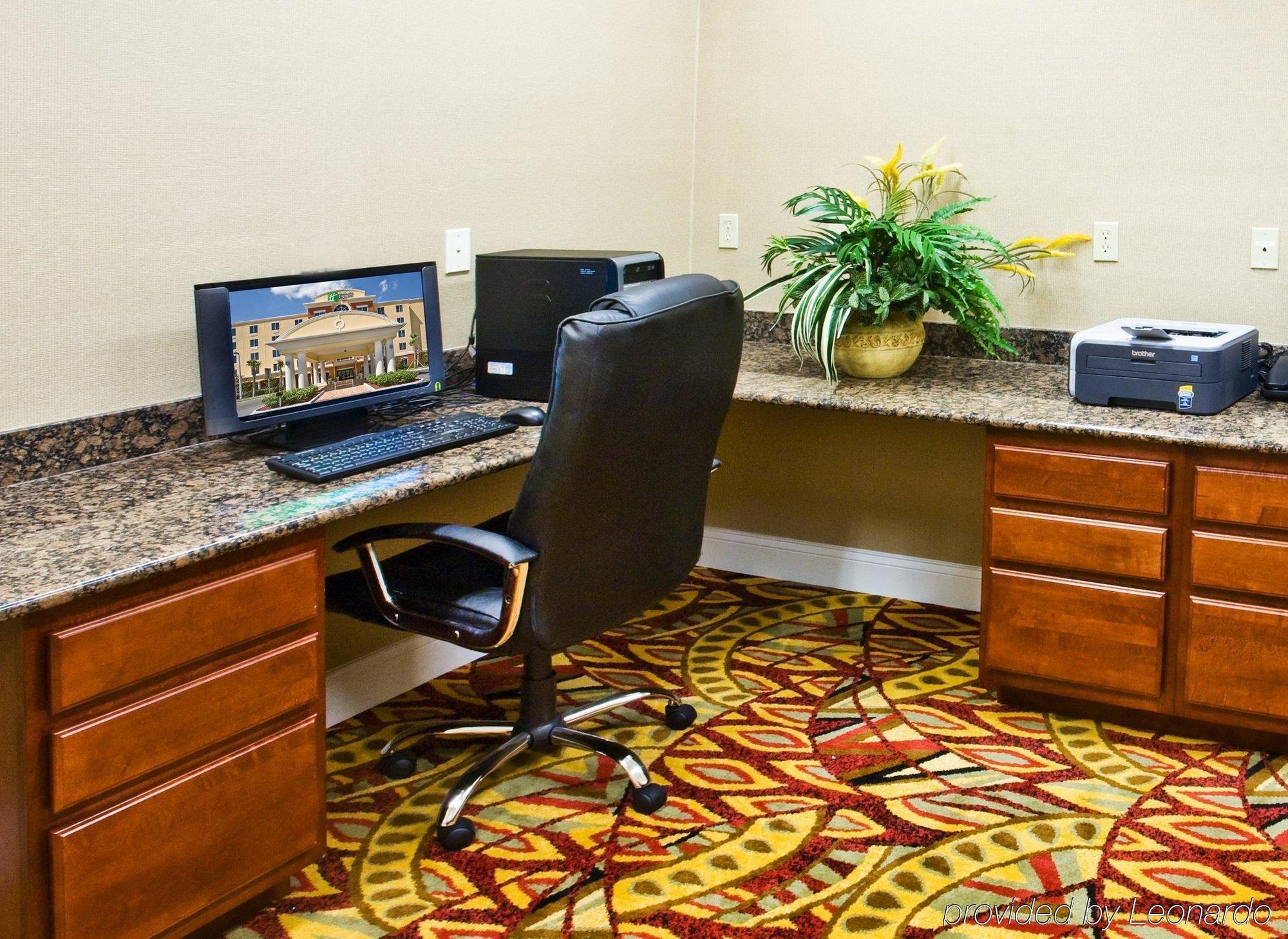 Holiday Inn Express Hotel & Suites Port St. Lucie West By Ihg Facilités photo